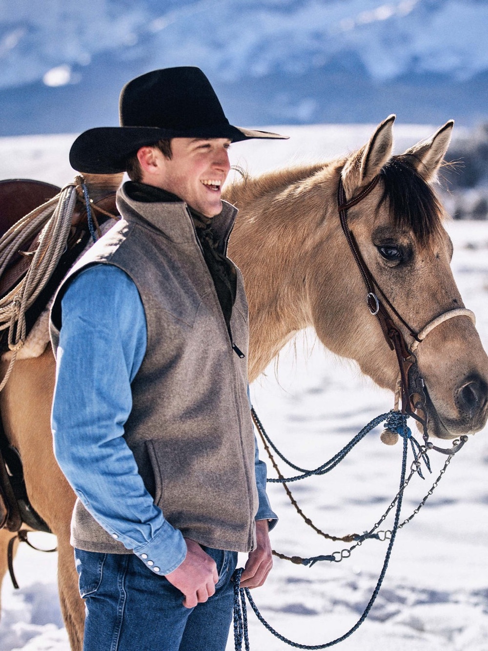 Schaefer Outfitter Men’s Wool Arena Vest